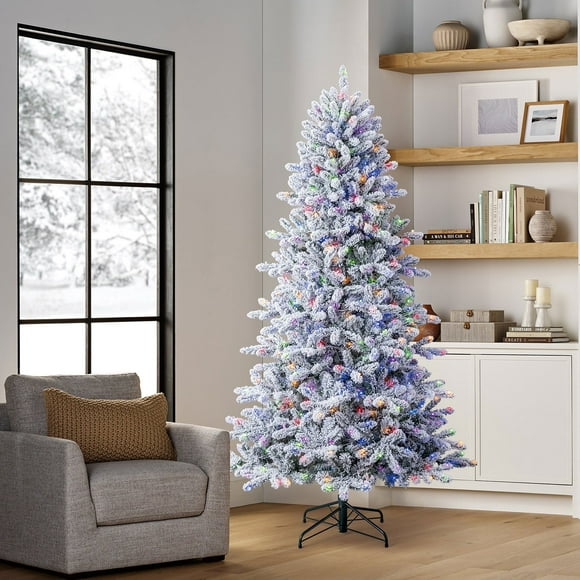 Member's Mark 7.5' Flocked Aspen Pre-Lit Christmas Tree