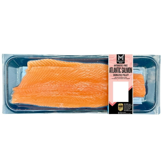 Member's Mark Farm Raised Skinless Atlantic Salmon Fillet, priced per pound