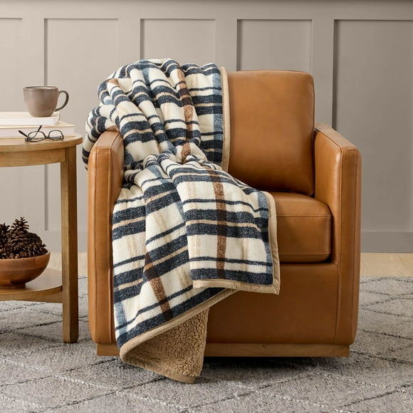 Member's Mark Cozy Throw, 60" x 72"