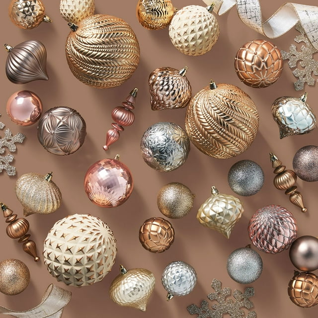 Member's Mark Shatterproof Ornament Collection, 76 pcs.